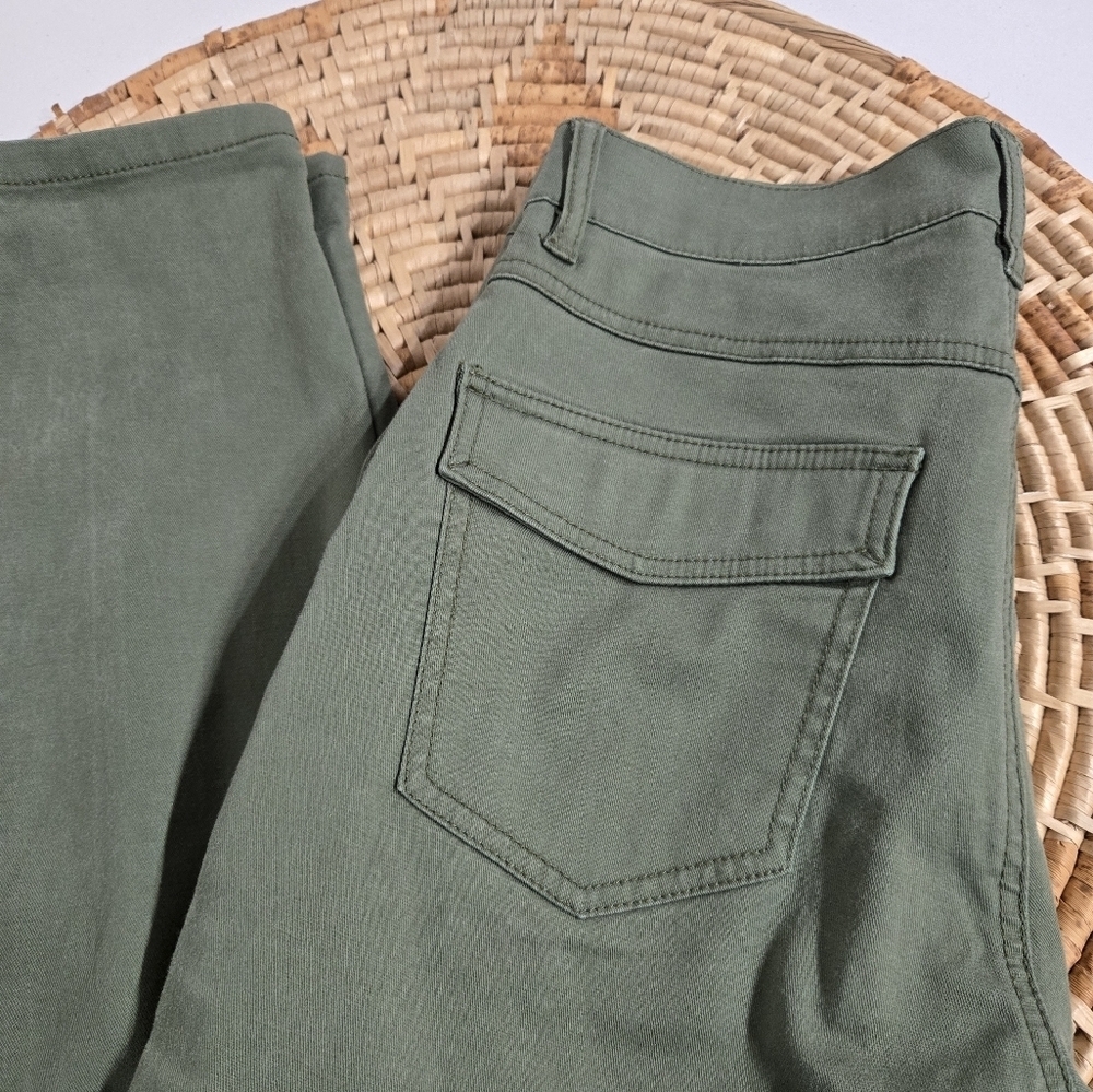 Cabi Olive Green Button Fly Skinny Cargo Pants 6 - Picture 2 of 6